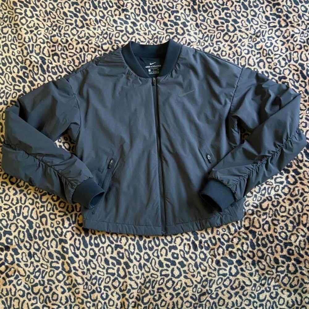 Nike aerolayer bomber/windbreaker jacket